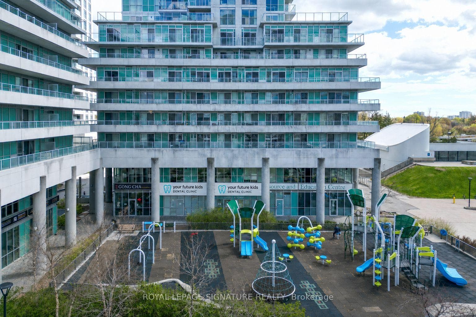 60 Town Centre Crt #3 — Commercial Lease