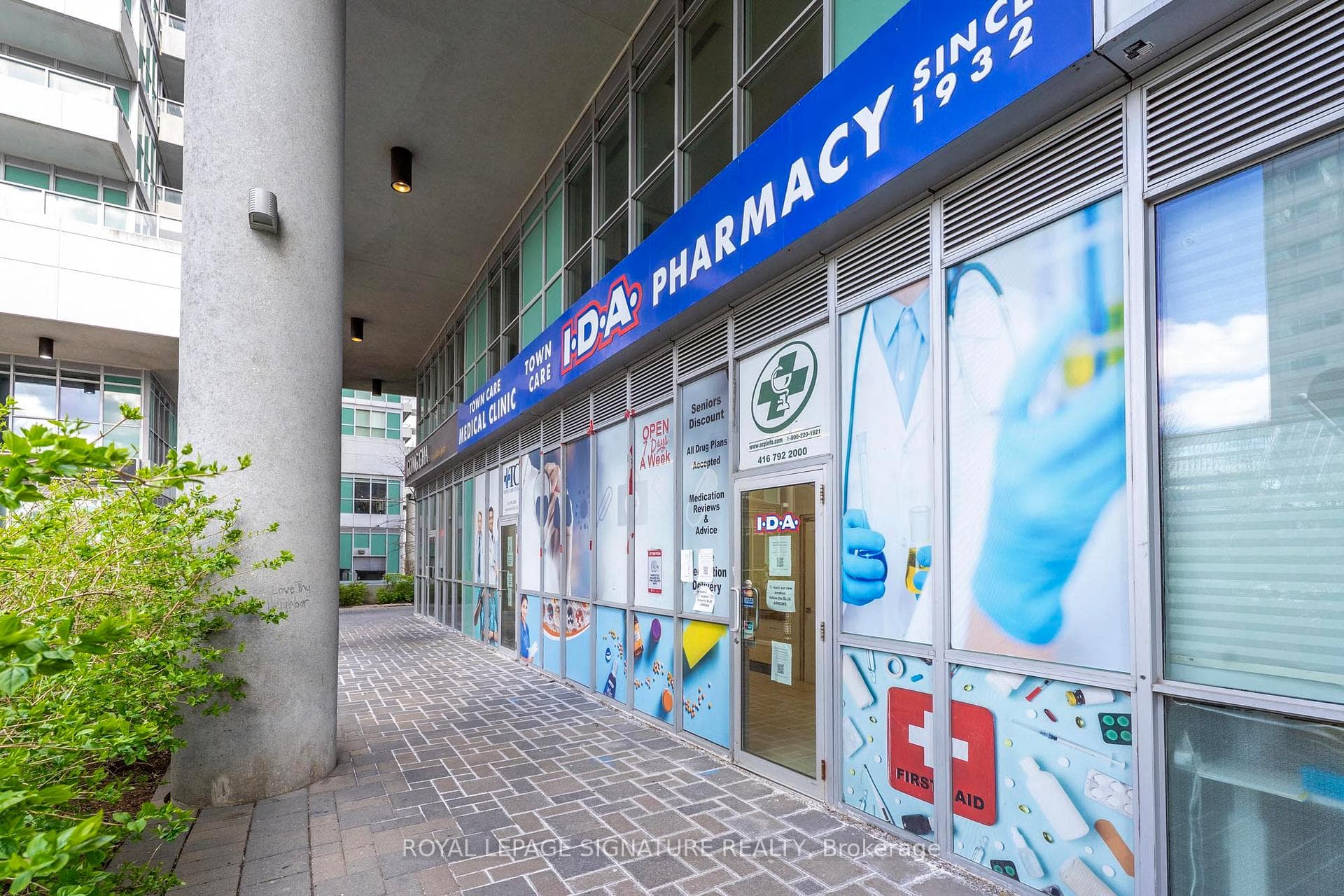 60 Town Centre Crt #3 — Commercial Lease — photo 1