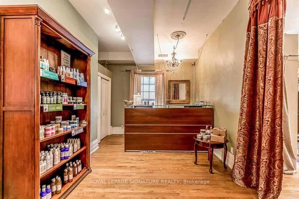 83 Dawson Manor Blvd — The Bonshaw Farmhouse — photo 9