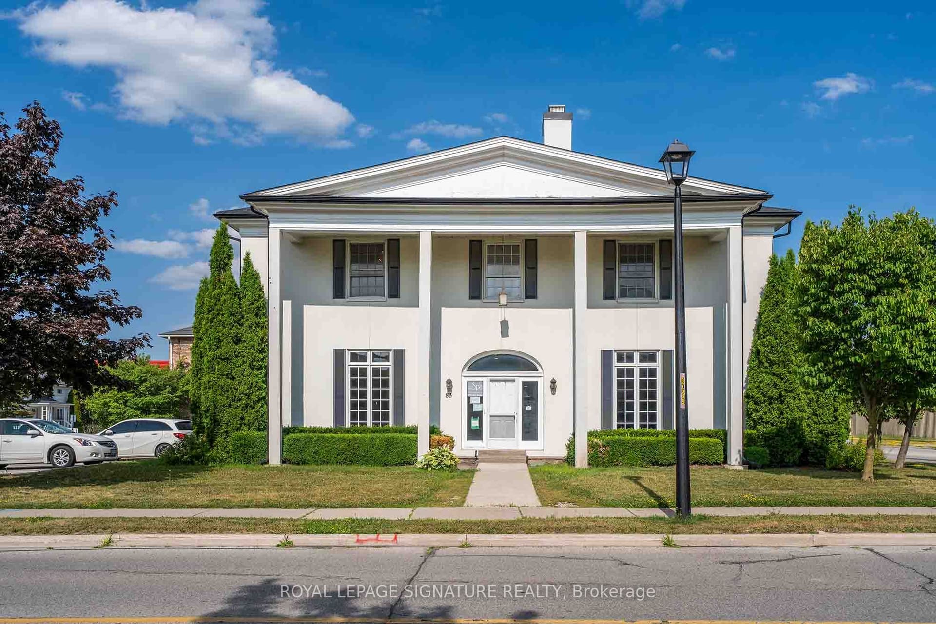 83 Dawson Manor Blvd — The Bonshaw Farmhouse
